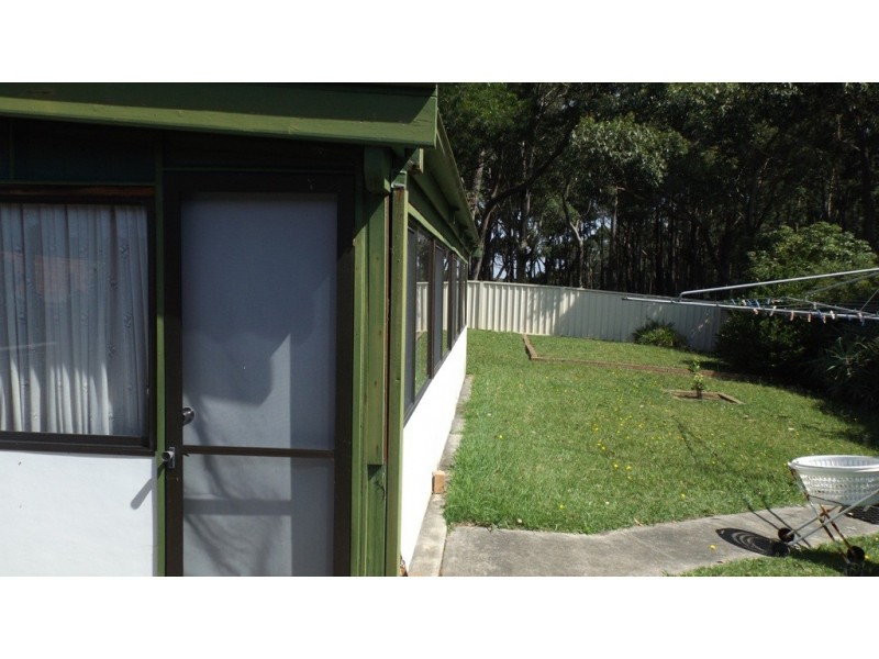 48 Wyoming Avenue, Burrill Lake NSW 2539