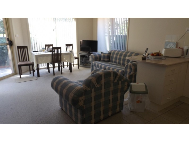2/69 North Street, Ulladulla NSW 2539