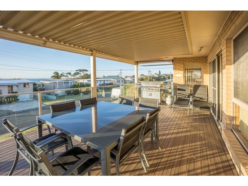 25 Highview Drive, Dolphin Point NSW 2539