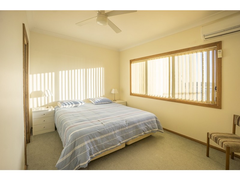 25 Highview Drive, Dolphin Point NSW 2539