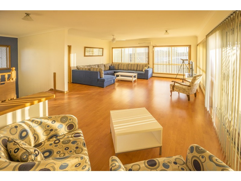25 Highview Drive, Dolphin Point NSW 2539