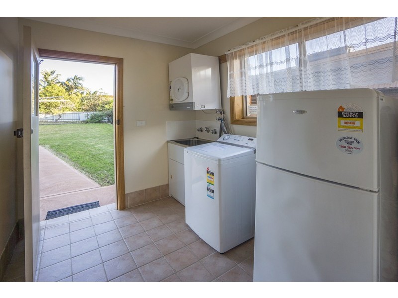 25 Highview Drive, Dolphin Point NSW 2539