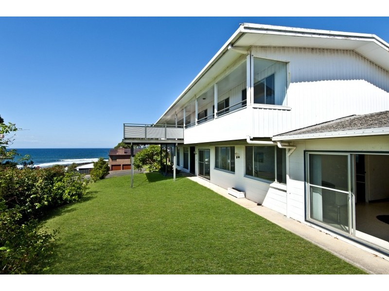 20 Shipton Crescent, Mollymook NSW 2539