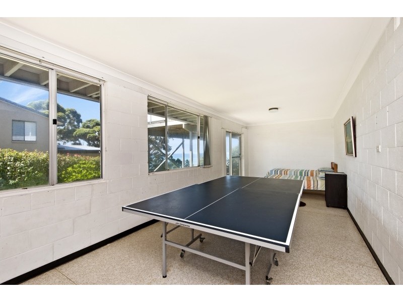 20 Shipton Crescent, Mollymook NSW 2539