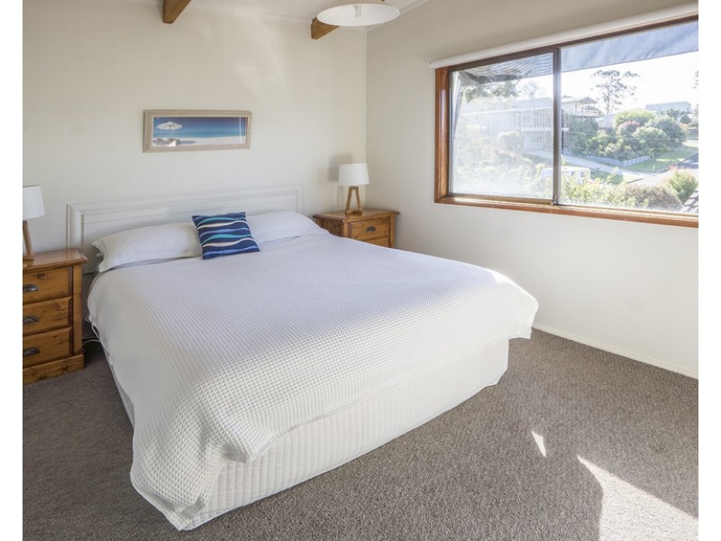 48 Bombora Crescent, Mollymook NSW 2539