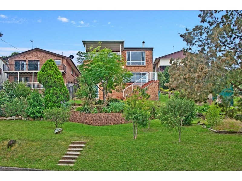 27 Canberra Crescent, Burrill Lake NSW 2539