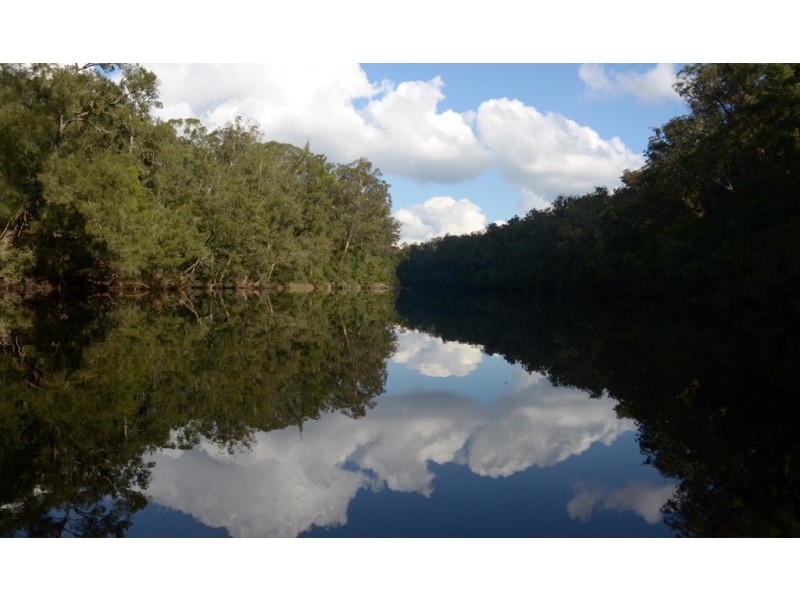 2268 River Road, Brooman NSW 2538