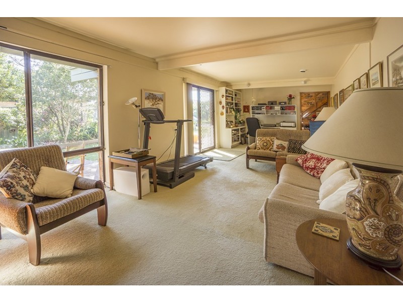39 Normandy Street, Narrawallee NSW 2539