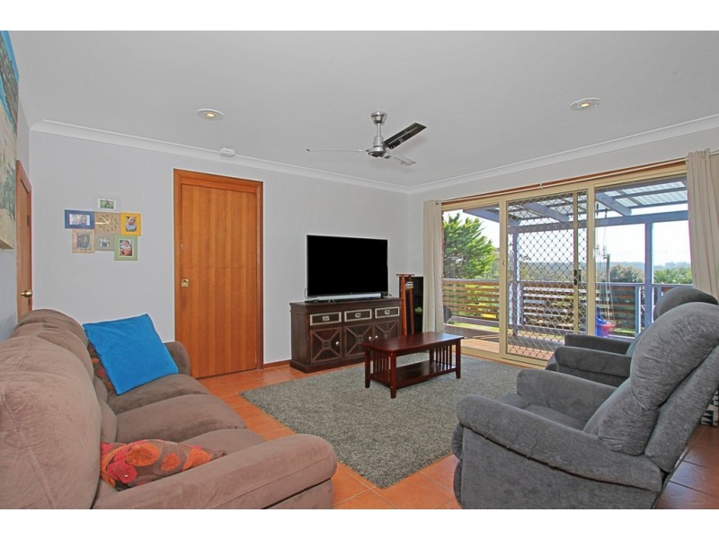 62 Pengana Crescent, Mollymook NSW 2539