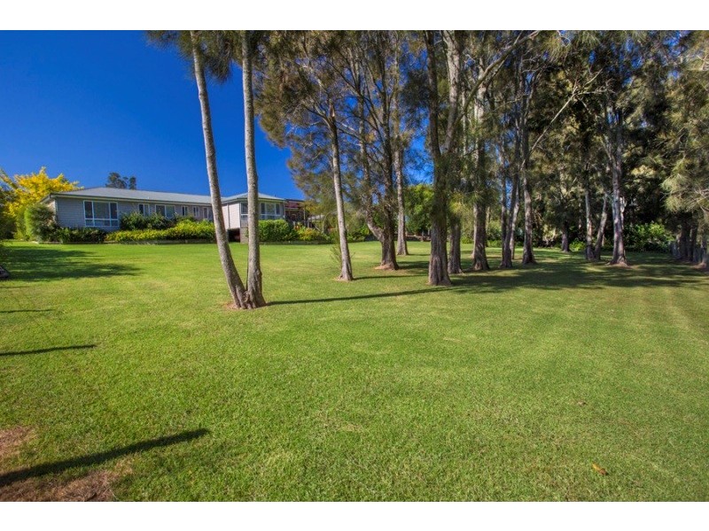 14 Sanderling Place, Bawley Point NSW 2539