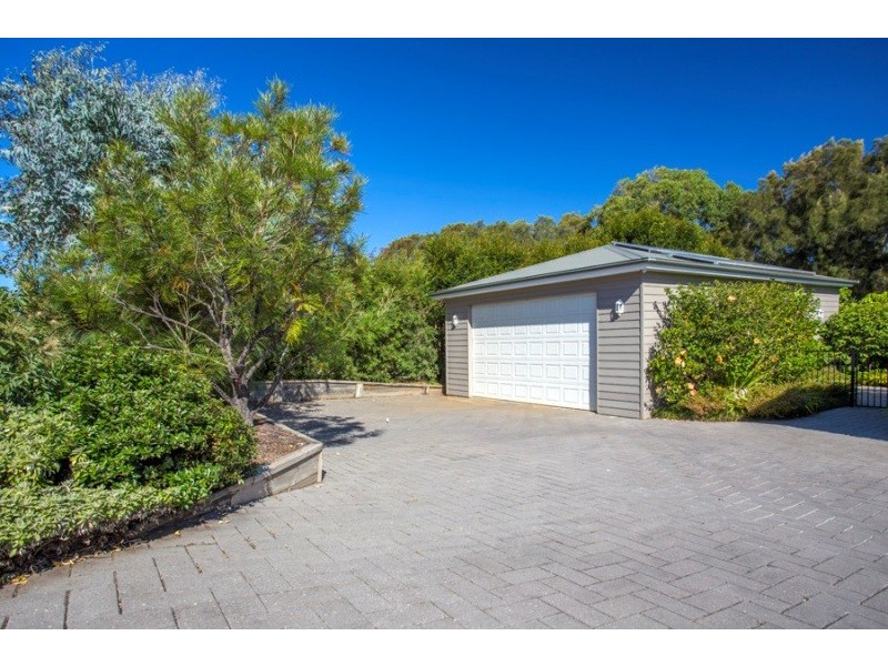 14 Sanderling Place, Bawley Point NSW 2539