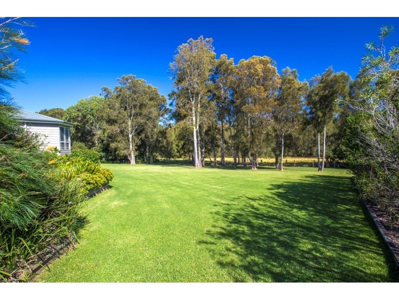 14 Sanderling Place, Bawley Point NSW 2539