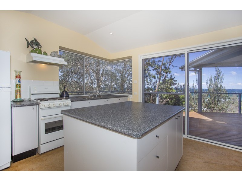 8 Panamuna Place, Kioloa NSW 2539