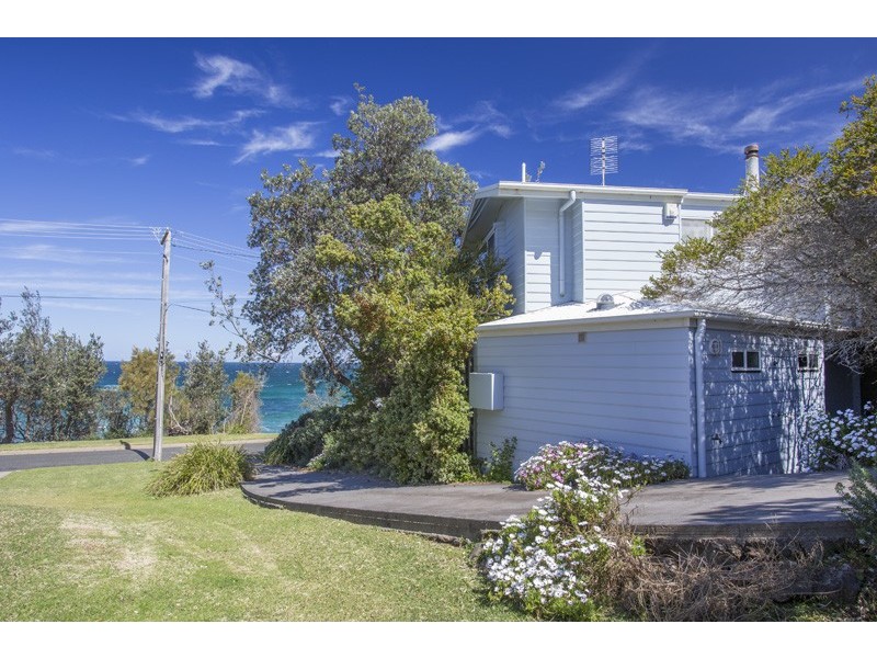 8 Panamuna Place, Kioloa NSW 2539