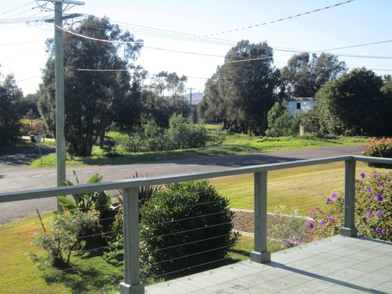 128 Malibu Drive, Bawley Point NSW 2539