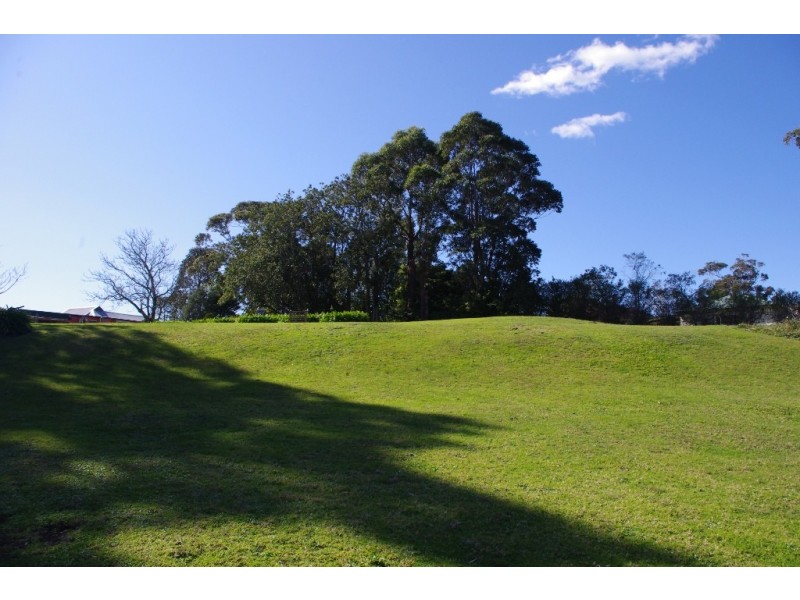 23 Deane Street, St Georges Basin NSW 2540