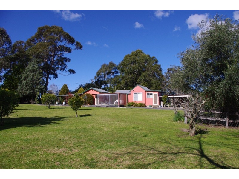 23 Deane Street, St Georges Basin NSW 2540