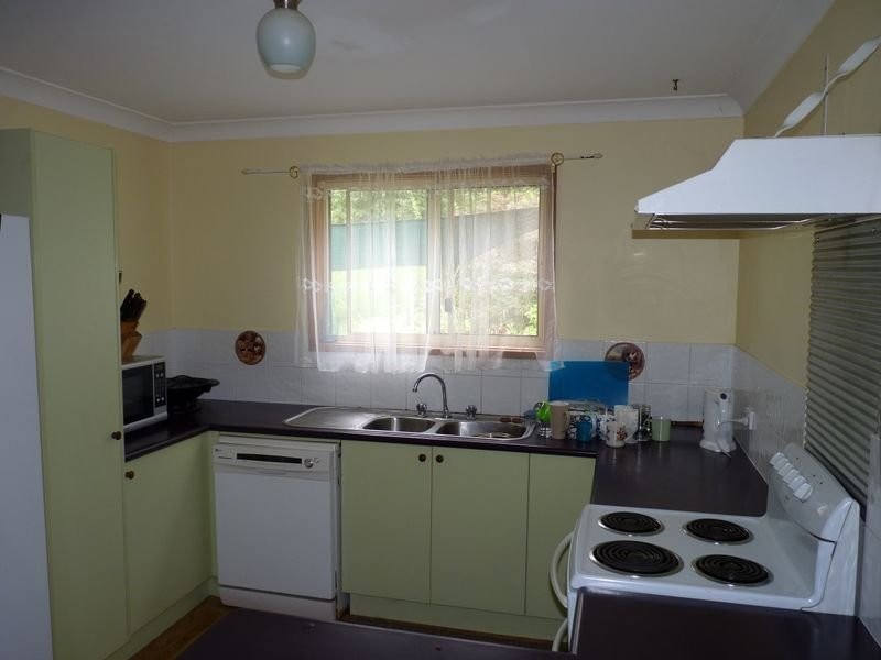 6 Huntingdale Drive, Mollymook NSW 2539