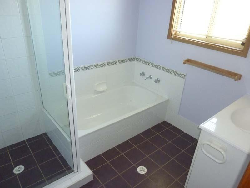 6 Huntingdale Drive, Mollymook NSW 2539