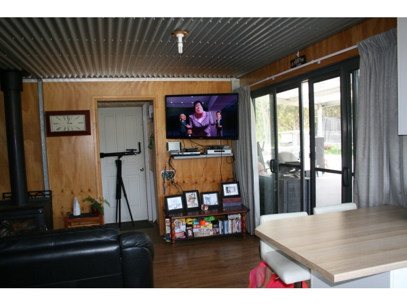 F2466 Princes Highway, Cockwhy NSW 2539