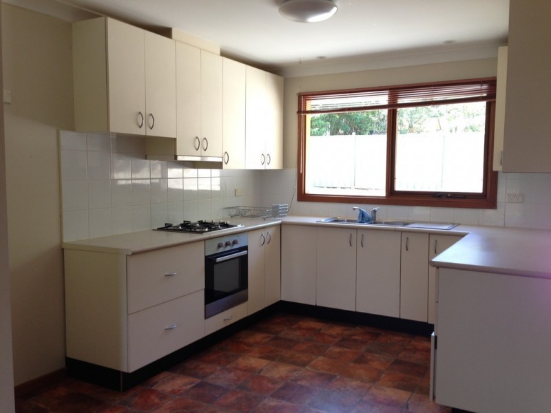 2a North East Place, Mollymook Beach NSW 2539