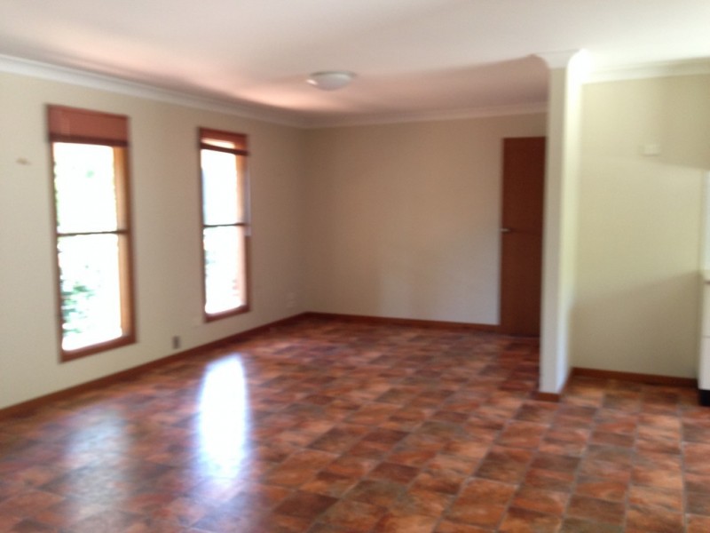 2a North East Place, Mollymook Beach NSW 2539