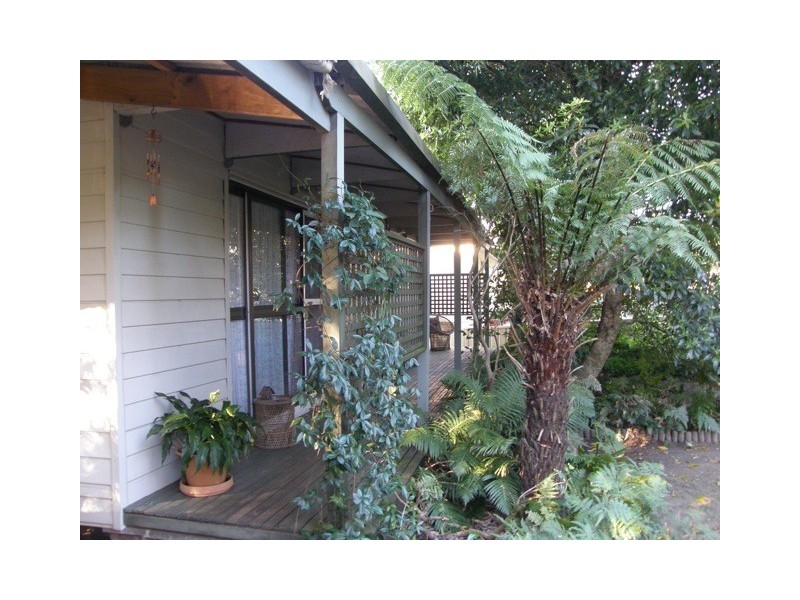 13 Alma Ave, Fishermans Paradise NSW 2539