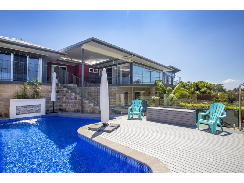 84 Golf Avenue, Mollymook NSW 2539
