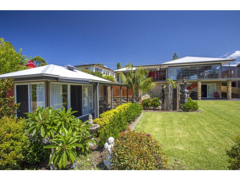 84 Golf Avenue, Mollymook NSW 2539