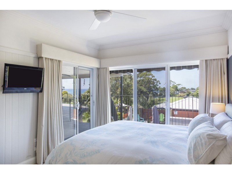 84 Golf Avenue, Mollymook NSW 2539