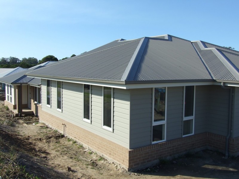 1/311 and 2/311 Carabeen Avenue, Ulladulla NSW 2539