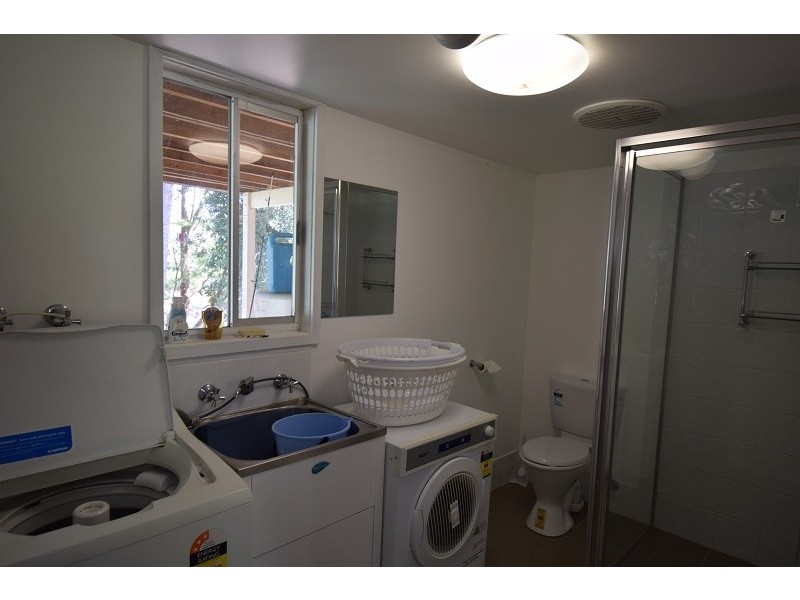 15 Ross St, Narrawallee NSW 2539