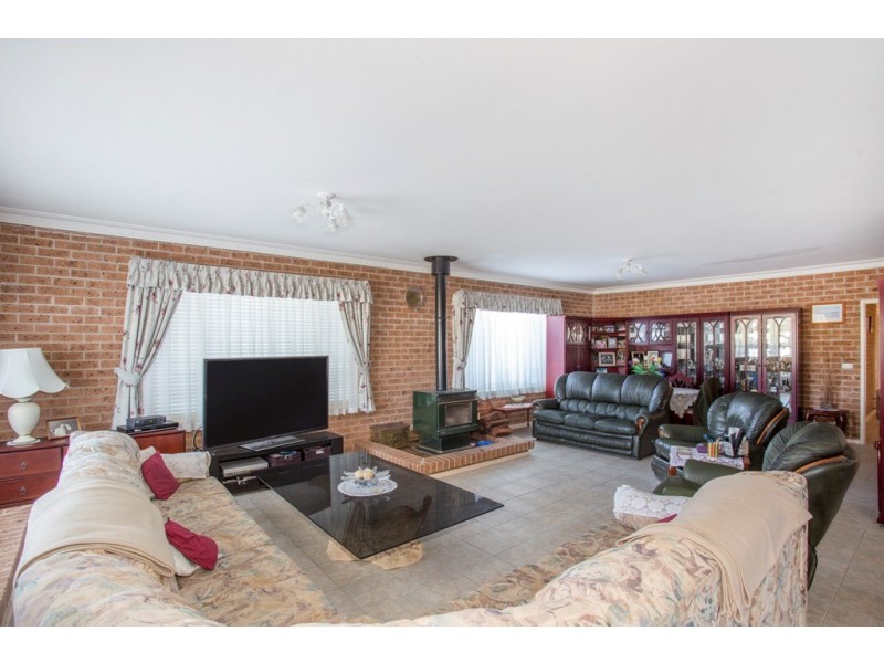 41 Lurnea Avenue, Bawley Point NSW 2539