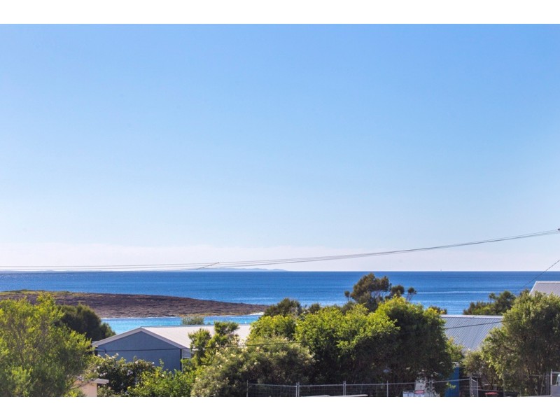 41 Lurnea Avenue, Bawley Point NSW 2539