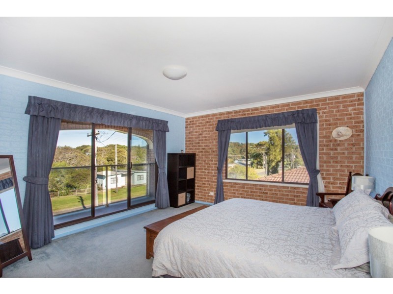 41 Lurnea Avenue, Bawley Point NSW 2539