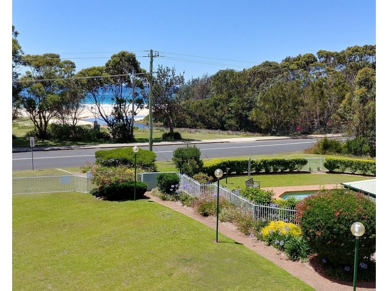 18/1A Mitchell Parade, Mollymook NSW 2539