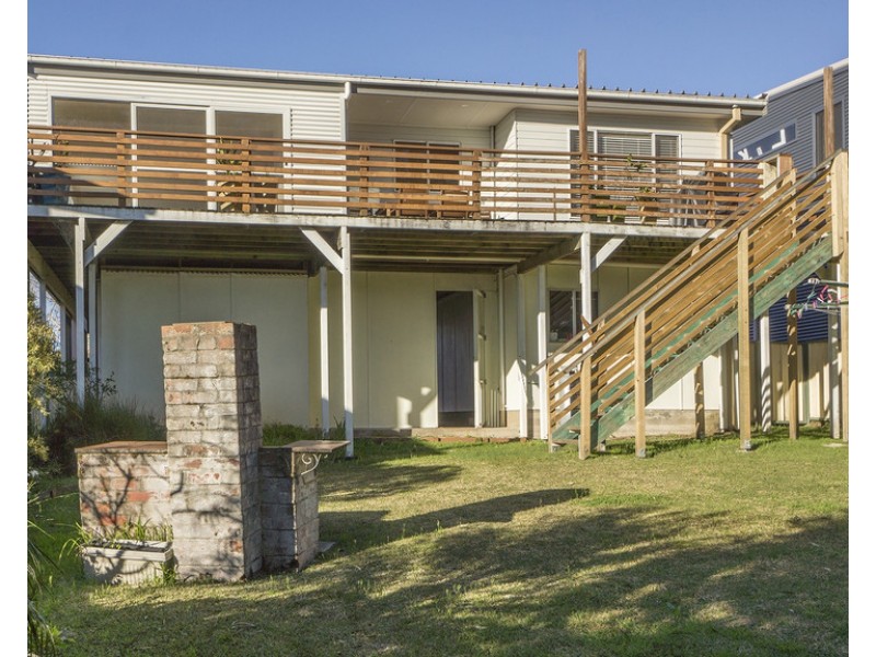 5 Riley Street, Mollymook NSW 2539