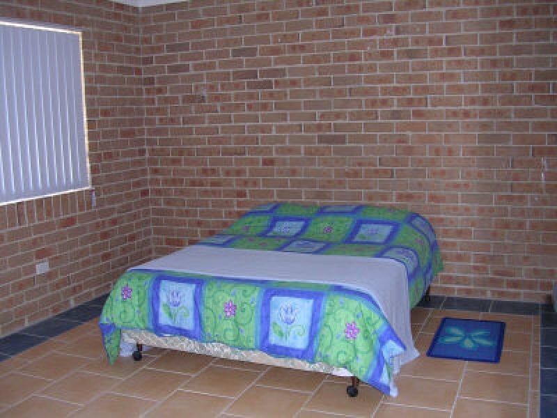 27 Bangalow Street, Narrawallee NSW 2539