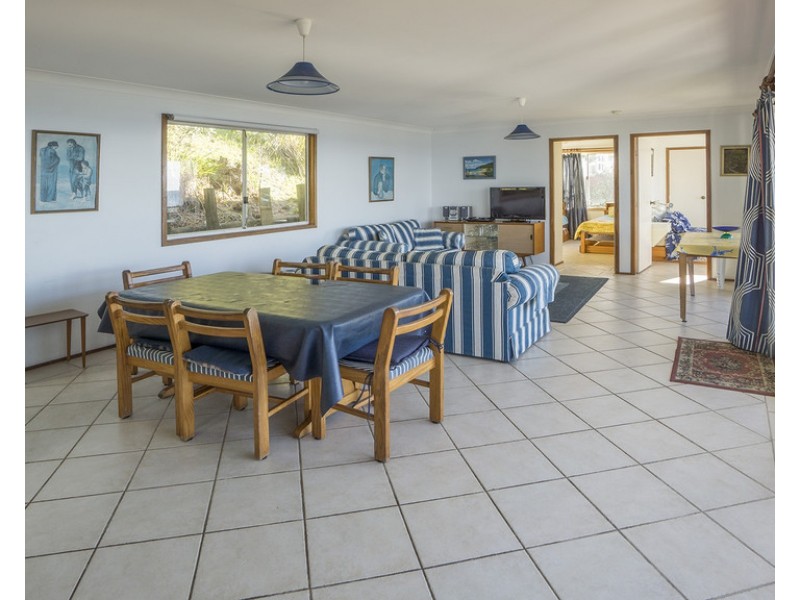 43 Mitchell Parade, Mollymook NSW 2539