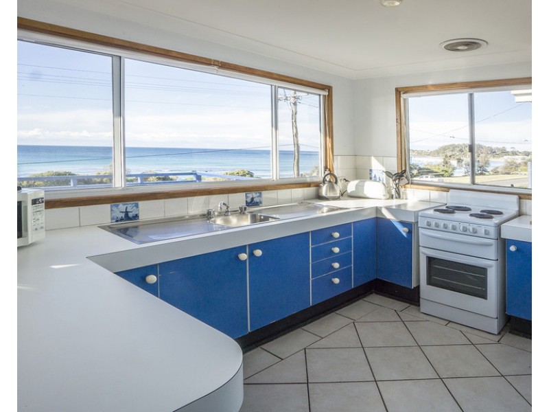 43 Mitchell Parade, Mollymook NSW 2539