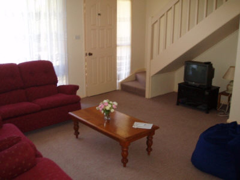 4/13 Clyde Street, Mollymook NSW 2539