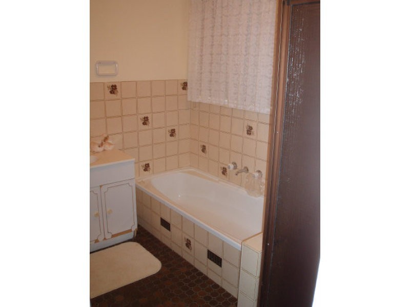 4/13 Clyde Street, Mollymook NSW 2539