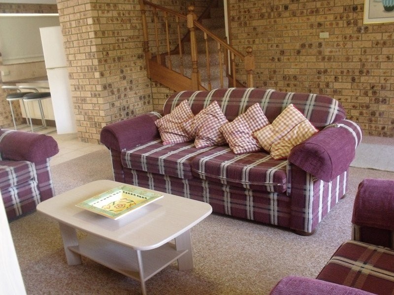 1/14 Davies Street, Mollymook NSW 2539