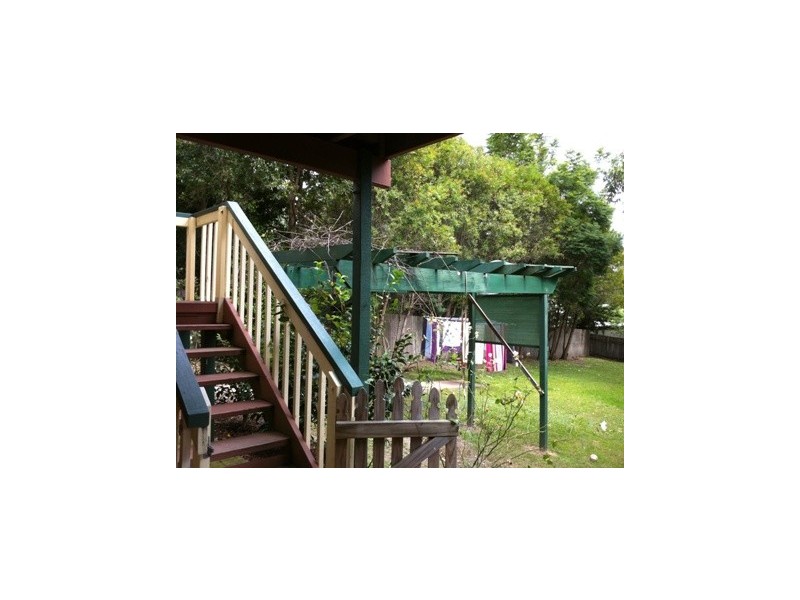 37 Ross Avenue, Narrawallee NSW 2539