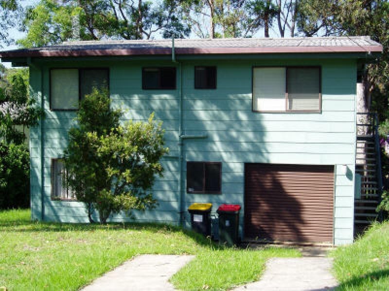 6 Parkview Parade, Mollymook NSW 2539