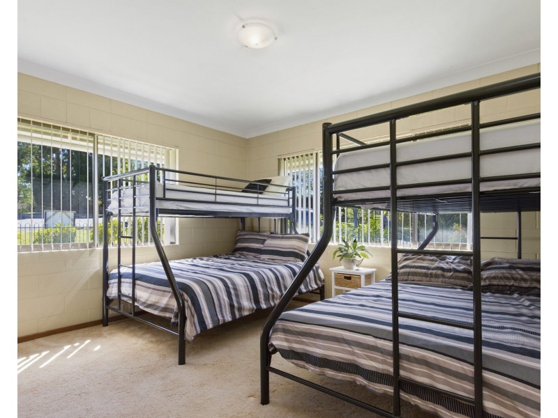 46 James Crescent, Kings Point NSW 2539