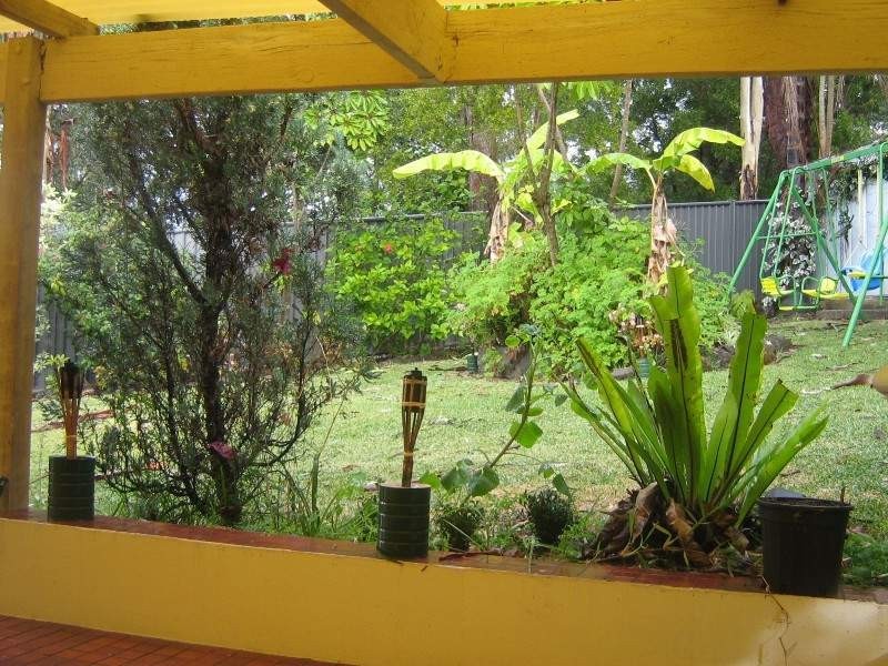 23 Treetops Crescent, Mollymook NSW 2539