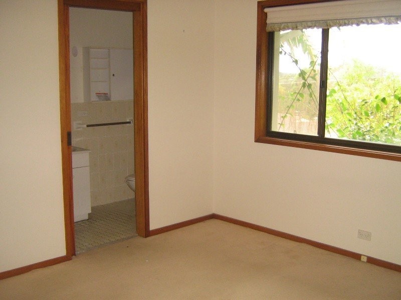 23 Treetops Crescent, Mollymook NSW 2539