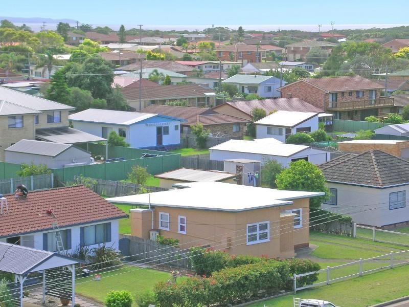 25 Powell Avenue, Ulladulla NSW 2539