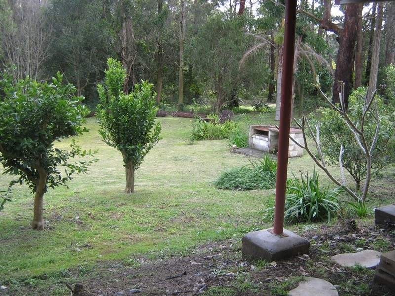 37 Buckland Street, Mollymook NSW 2539